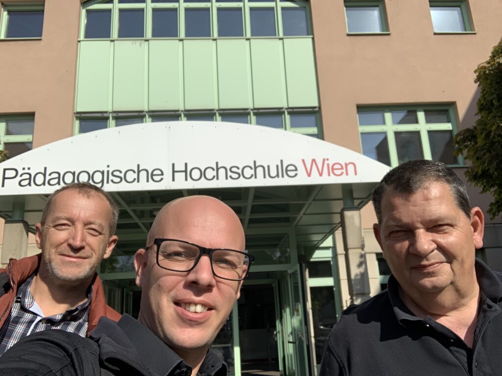 KomVa, Netzwerktechnik Traub GmbH und Pädagogische Hochschule Wien 